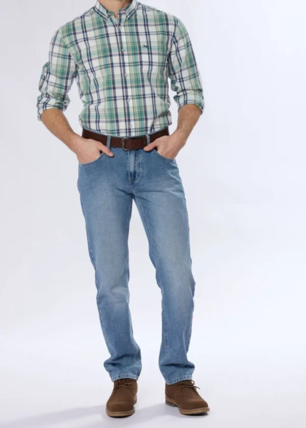 Pantalón de Jean Clásico Azul Claro