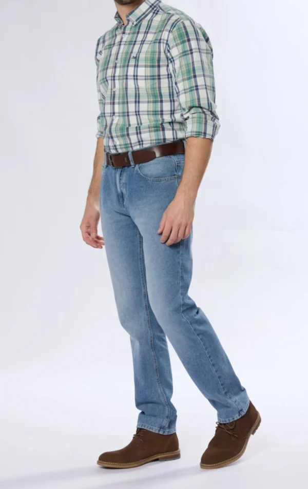 Pantalón de Jean Clásico Azul Claro - Imagen 3